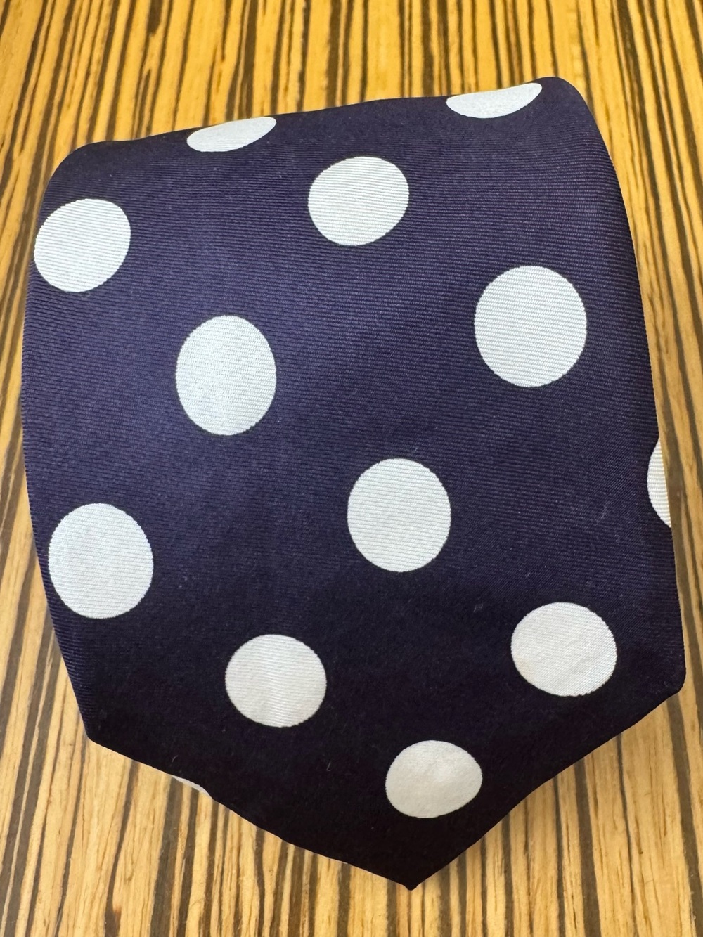 Robert Talbott For Nordstrom 100 % Silk Men’s Necktie Navy Blue Jumbo Polka Dots